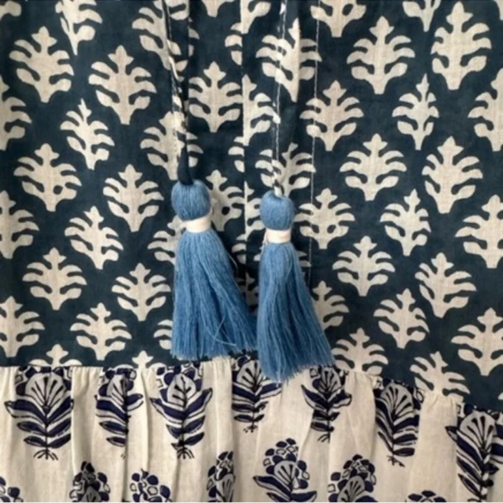 Tuckernuck Salty Paloma Blue and White Patterned Midi Dress - Picture 5 of 7